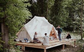 Domaine De Cherimont - Logement Insolite En Groupe