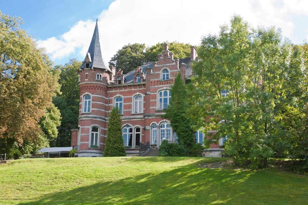 Domaine De Cherimont - Logement Insolite En Groupe Andenne Buitenkant foto