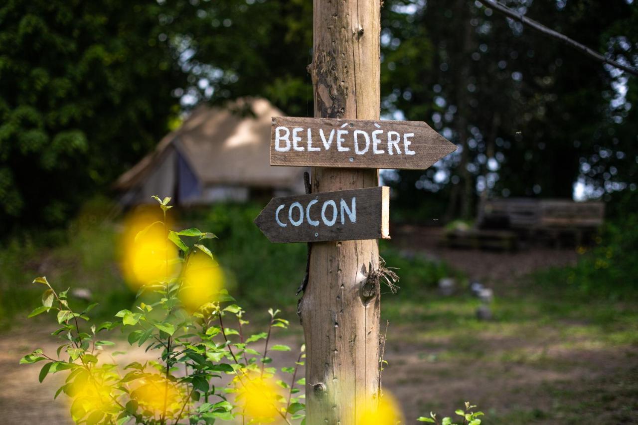 Domaine De Cherimont - Logement Insolite En Groupe Andenne Buitenkant foto